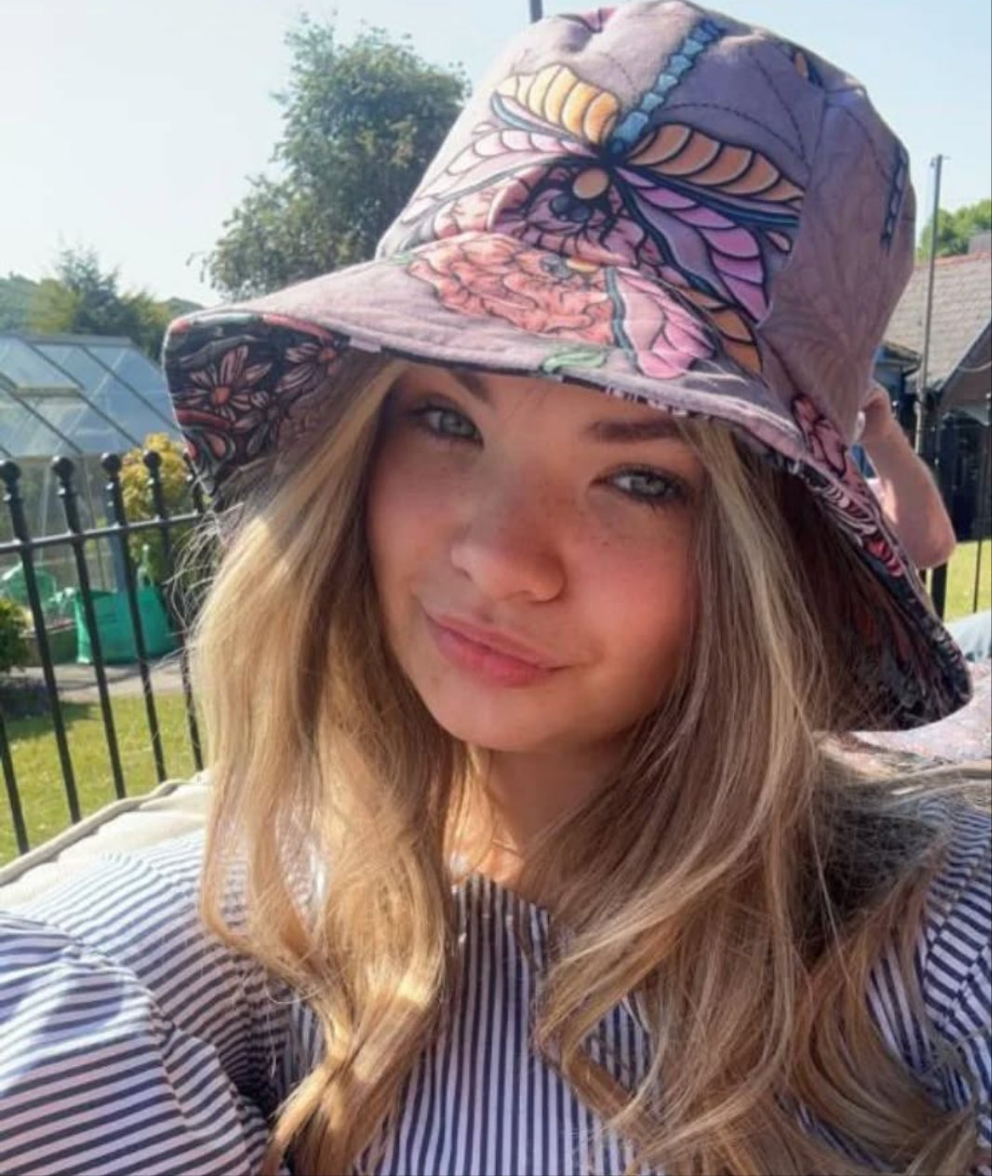 Bucket Hat